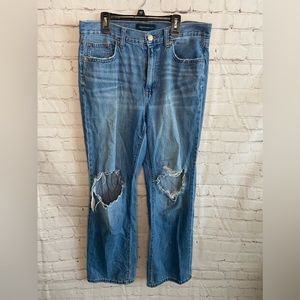 Women’s Aeropostale Medium Wash Distressed Skater Jeans Size 8 (30in)